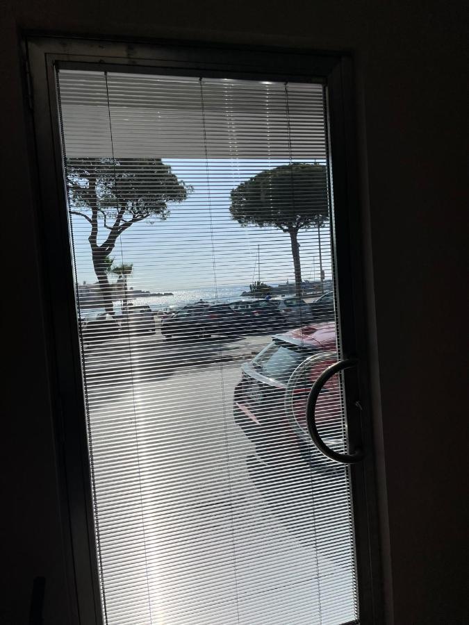 Apartment Iitana Luxury - Fronte Mare Con Vasca Idromassaggio *