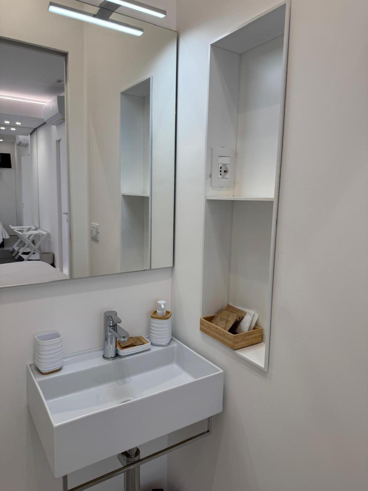 Iitana Luxury - Fronte Mare Con Vasca Idromassaggio * Catania