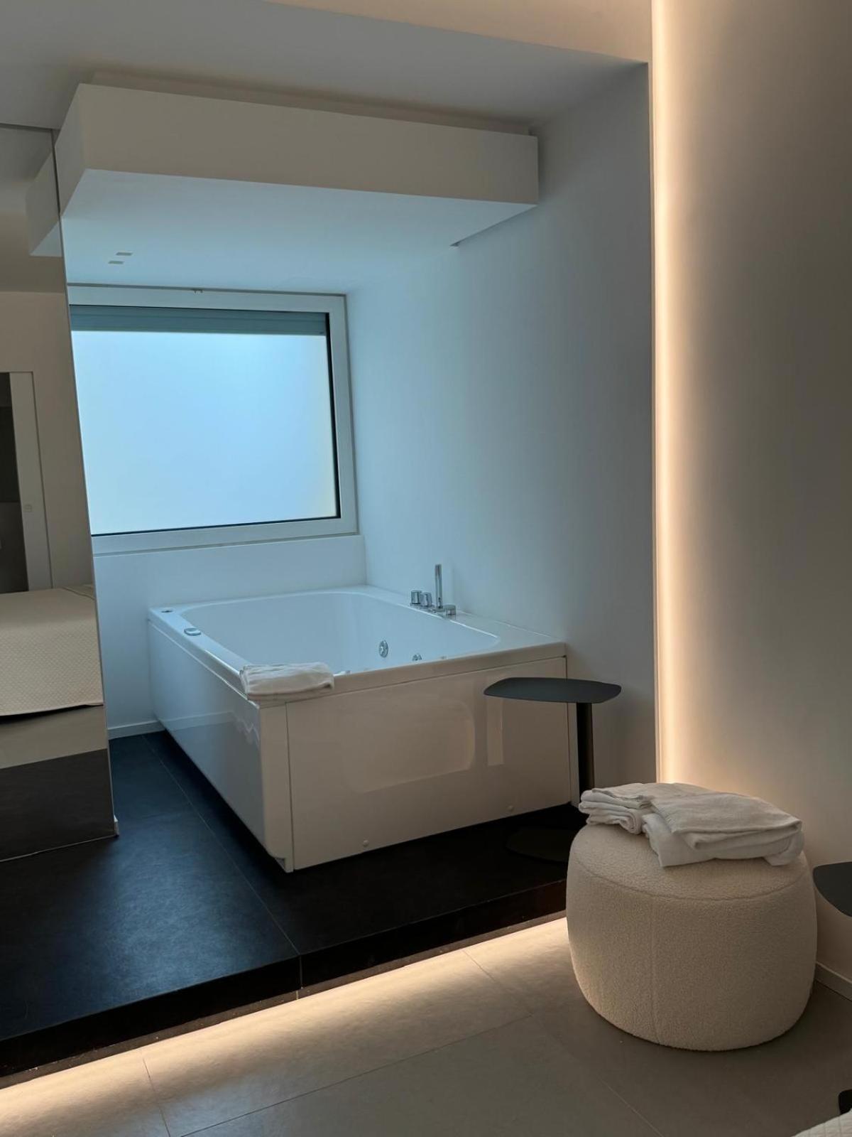 Iitana Luxury - Fronte Mare Con Vasca Idromassaggio Apartment *